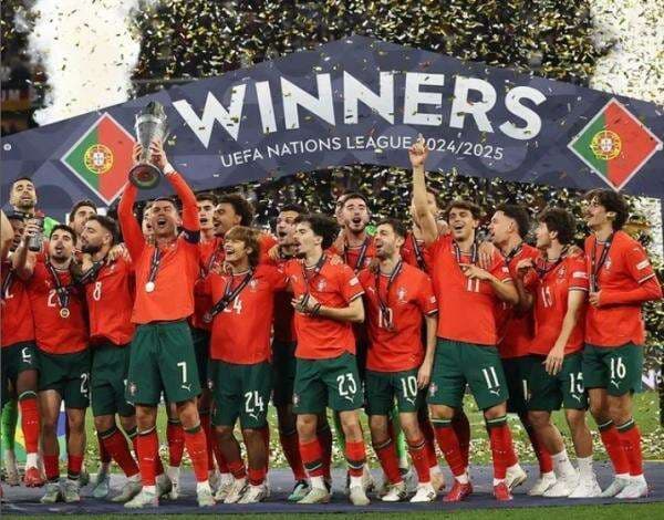 Cristiano Ronaldo Bawa Portugal Juara UEFA Nations League, Segini Hadiah yang Diterima