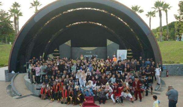 Cara Mahasiswa Perkenalkan Budaya Indonesia di Maroko