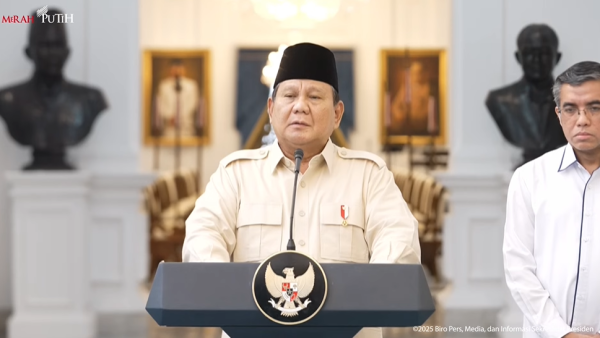 Prabowo Umumkan Pencairan THR PNS 2025 di Istana Sore Ini