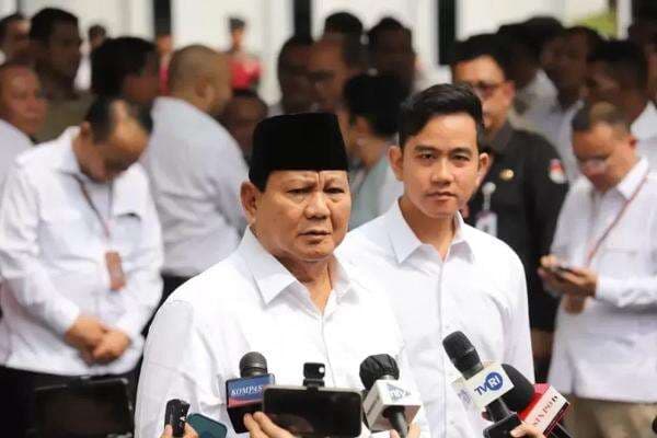 Survei LSI Denny JA: 5 Rapor Biru Prabowo-Gibran, Tertinggi soal Keamanan Nasional Survei LSI Denny JA: 5 Rapor Biru Prabowo-Gibran, Tertinggi soal Keamanan Nasional