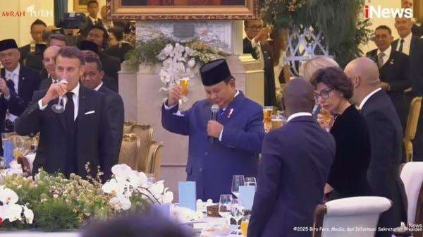 Heboh Dikira Bir, Ini Jenis Minuman yang Diminum Prabowo dan Macron saat Gala Dinner Heboh Dikira Bir, Ini Jenis Minuman yang Diminum Prabowo dan Macron saat Gala Dinner