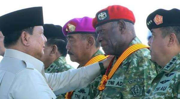 Dianugerahi Prabowo Bintang Sakti, Ini Kisah Heroik Darius Bayani Habisi Musuh dan Rampas Ratusan Senjata