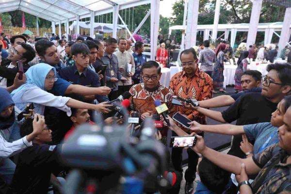 Uji Coba Car Free Night Batal Digelar, Kenapa Pramono Takut Disalahkan?