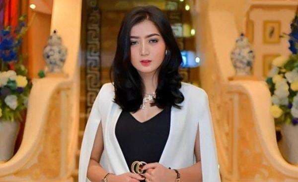 Biodata dan Agama Pratiwi Noviyanthi, Aktivis Sosial yang Laporkan Alvin Lim Biodata dan Agama Pratiwi Noviyanthi, Aktivis Sosial yang Laporkan Alvin Lim