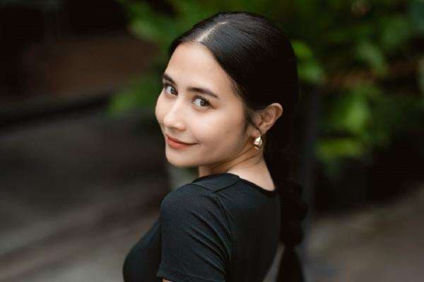 Biodata dan Agama Prilly Latuconsina, Artis yang Angkat Bicara Setelah Diboikot Netizen