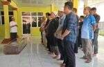 Proses Pemakaman Almarhum Mayor Suwanda di Cirebon Diwarnai Isak Tangis