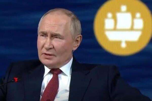 Putin: Rusia Berulang Kali Bilang ke Israel kalau Iran Tak Bikin Senjata Nuklir