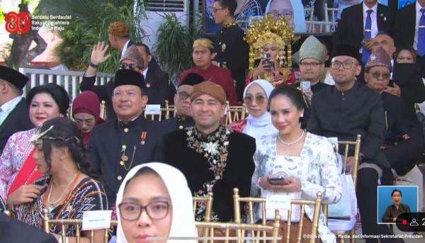 Viral Raffi Ahmad Temani Nagita Slavina Nonton BLACKPINK di Korea Selatan, Honeymoon? 