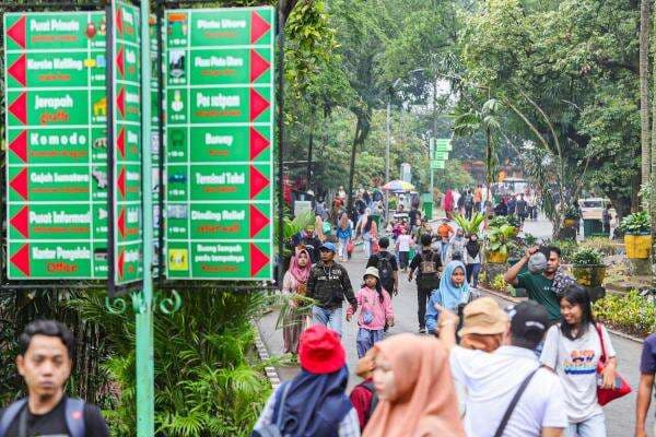 Libur Kenaikan Yesus Kristus, Pengunjung Taman Margasatwa Ragunan Tembus 18.000 Orang 