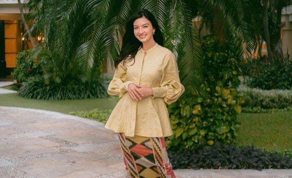 Raline Shah Sempat Posting Foto Bareng Pacar, Tapi Raline Shah Sempat Posting Foto Bareng Pacar, Tapi