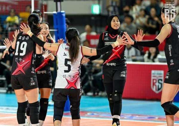 Hasil Red Sparks vs Pink Spiders di Leg III Final Liga Voli Korea Selatan 2024-2025: Menang Dramatis 3-2, Megawati Hangestri Cs Masih Bisa Juara!