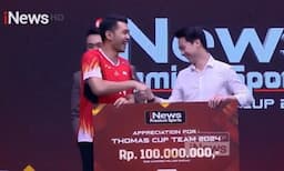 Respons Lucu Fajar Alfian/Rian Ardianto ketika Terima Bonus Tim Thomas Indonesia dari Kevin Sanjaya