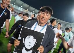 Rio Fahmi Ungkap Shin Tae-yong Menangis di Ruang Ganti Timnas Indonesia U-23 Usai Gagal Lolos ke Olimpiade Paris 2024