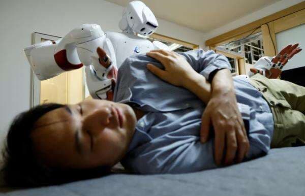 Robot AI Bakal Jadi Perawat Lansia di Jepang