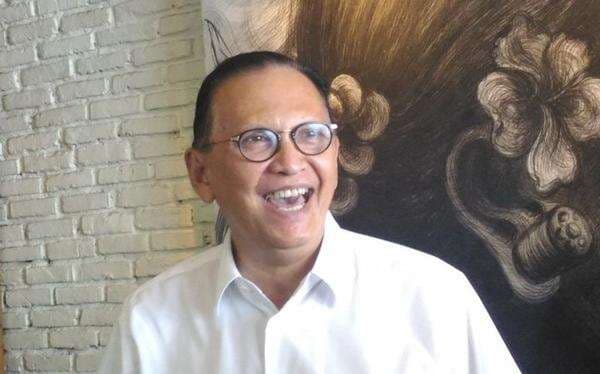 Bangun Gereja di Rumah Meski Tak Pandai Menabung, Roy Marten: Semua karena Pertolongan Tuhan