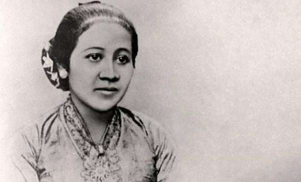 KUIS: Mengenal R.A. Kartini, Sejarah dan Perjuangan