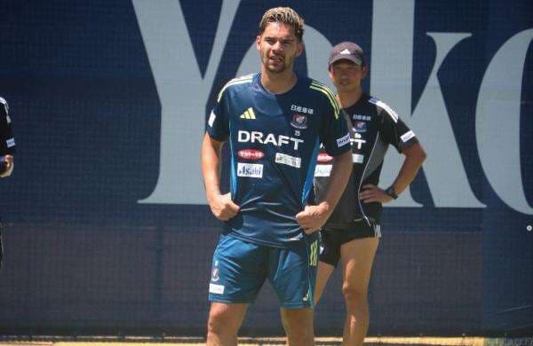 Sandy Walsh Cetak Gol di Laga Yokohama F Marinos vs Liverpool Sore Ini?