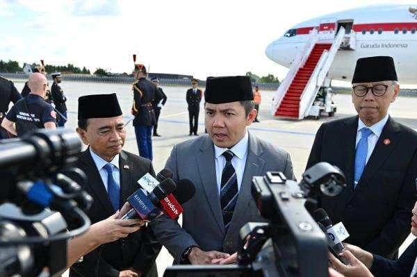 Seskab Teddy: Kunjungan Prabowo ke Eropa Produktif, Hasilkan Capaian Penting Seskab Teddy: Kunjungan Prabowo ke Eropa Produktif, Hasilkan Capaian Penting