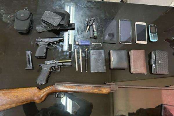 Seorang Pengacara Ditangkap usai Terlibat Kecelakaan di Senen Jakpus, Bawa Senpi Ilegal-Narkoba