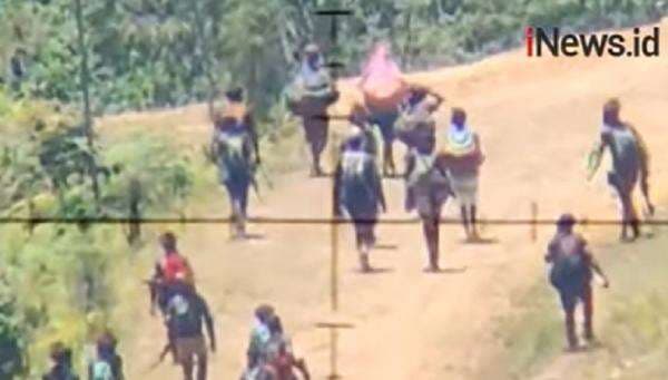 Biadab! OPM Tembak Mati Sopir Truk di Jalan Trans Jayapura-Wamena Biadab! OPM Tembak Mati Sopir Truk di Jalan Trans Jayapura-Wamena