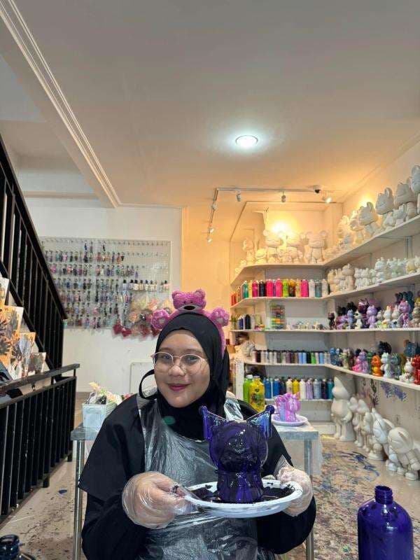 Kreator Lokal Direy Dealova Raup Cuan Berkat YouTube Shopping Affiliates dan Shopee