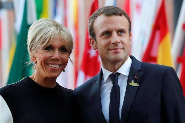 Siapa Istri Emmanuel Macron? Mengenal Brigitte Marie yang Berani Dorong Wajah Orang Nomor Satu di Prancis
