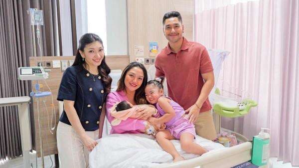 Siti Badriah Ungkap Pengalaman Berbeda saat Lahiran Anak Kedua: Gak Ditemani Suami