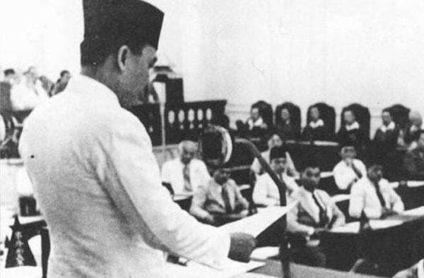 Selayang Pandang Sejarah Hari Lahir Pancasila dan Pidato Soekarno di Sidang Dokuritsu Junbi Cosakai