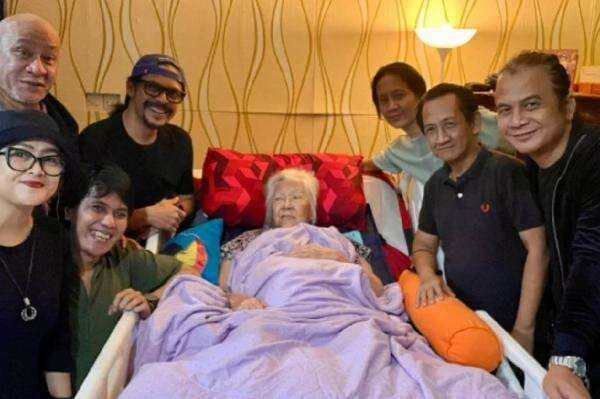 Profil Bunda Iffet, Ibunya Band Slank yang Meninggal Dunia di Usia 87 Tahun 