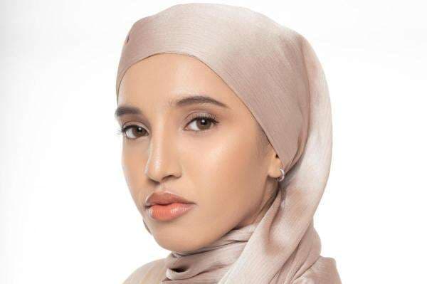 Fresh Seharian! Ini Tips Makeup Lebaran seperti Habis Mandi