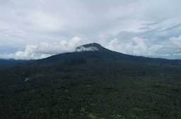 Status Masih Awas, Badan Geologi Sebut Peralatan Pemantau Gunung Ibu Rusak
