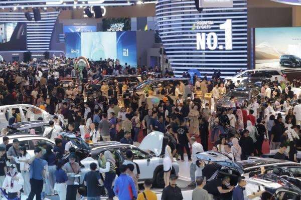 Pemerintah Ungkap Insentif Mobil Listrik CBU Berakhir Tahun Ini