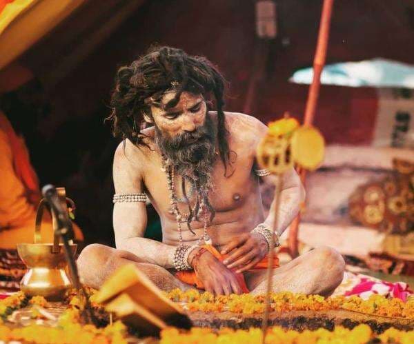 5 Fakta Suku Aghori di India, Manusia Kanibal yang Doyan <i>Ngeseks</i> dengan Mayat