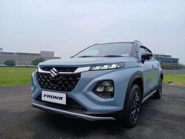 Tampilan Eksterior Suzuki Fronx yang Segera Meluncur, SUV Bergaya Coupe