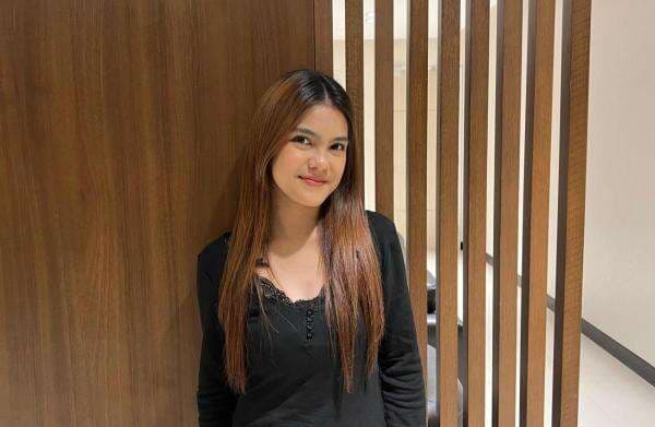 Syarla Marz Ungkap Kedekatan dengan Ayah: Sahabat dan Tempat Curhat