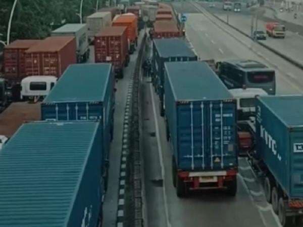 Pelabuhan Tanjung Priok Macet Parah, Pelindo Ungkap Biang Keroknya