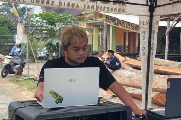 Viral Gaya Nyentrik Thomas Alva Edi Sound Horeg Bikin Geger Medsos, Ini Sosok Aslinya!