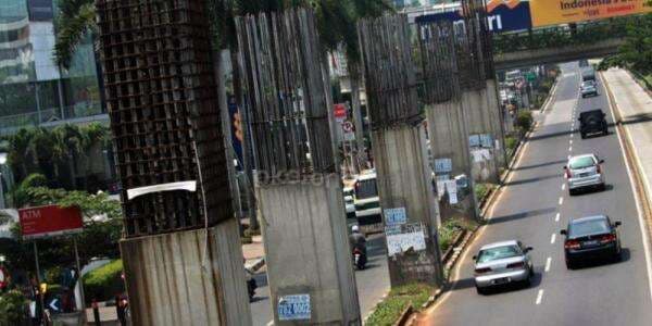 Pemprov Jakarta Segera Minta Adhi Karya Bongkar Tiang Monorel Mangkrak Pemprov Jakarta Segera Minta Adhi Karya Bongkar Tiang Monorel Mangkrak