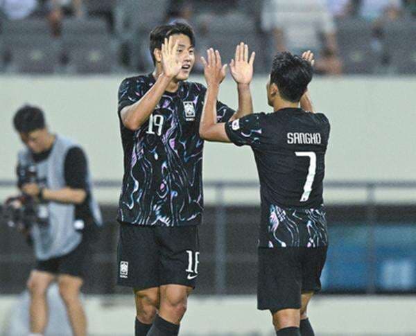 Hasil Timnas Korea Selatan vs Hong Kong di Piala EAFF 2025: Taeguk Warriors Menang 2-0!