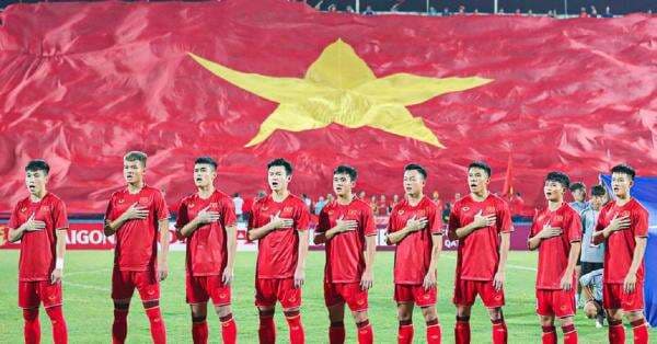 Klasemen Sementara Grup B Piala AFF U-23 2025 Kelar Laga Laos U-23 vs Vietnam U-23: Golden Star Warriors Melesat ke Puncak!