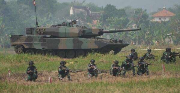 Pasukan Khusus 3 Matra Sambangi Pusdiklatpassus Kopassus, Tank Leopard hingga Jet TNI AU Siaga Tempur