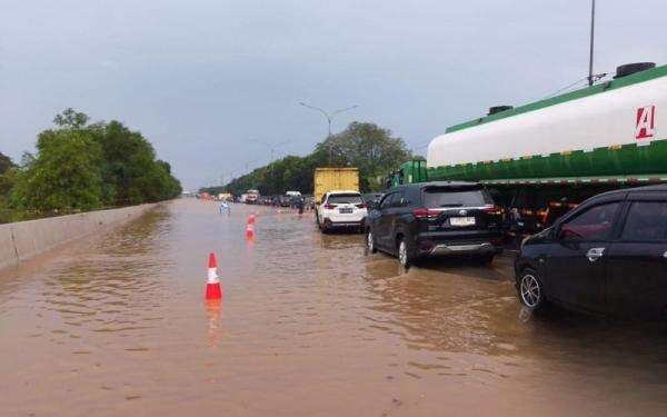 Tol Jakarta-Tangerang Banjir, Jasa Marga (JSMR) Operasikan Pompa