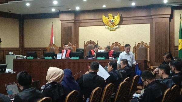 Sidang Tom Lembong, Hakim: Jangan Siaran Live!