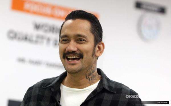 Nabila Melahirkan, Tora Sudiro dan Mieke Amalia Resmi Jadi Kakek Nenek