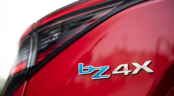 Aki Bermasalah, Pemilik Mobil Listrik bZ4X Gugat Toyota Aki Bermasalah, Pemilik Mobil Listrik bZ4X Gugat Toyota