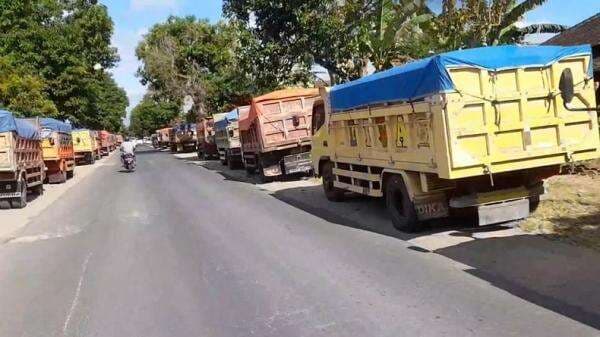 Viral Truk Melaju Ugal-ugalan demi Konten di Lumajang, Sopir Diburu Polisi