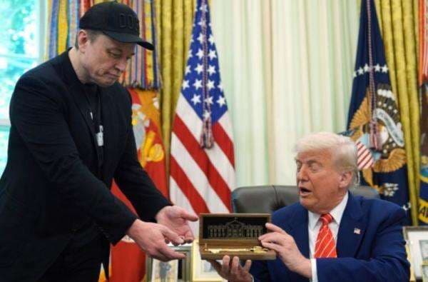 Redakan Konflik, Elon Musk Doakan yang Terbaik untuk Trump