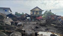Update! 61 Korban Banjir dan Longsor di Sumbar Ditemukan Tewas, 14 Masih Hilang