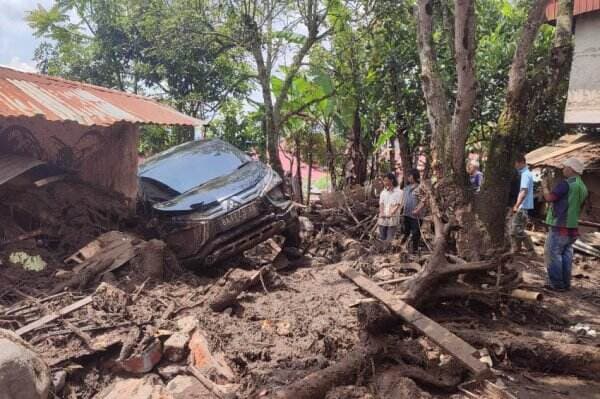 Update Banjir Bandang Lahar Dingin Gunung Marapi: 20 Tewas dan 3 Hilang