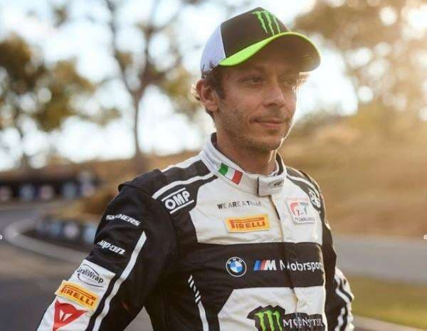 Valentino Rossi Unfollow IG dan X MotoGP Gara-Gara Marc Marquez?